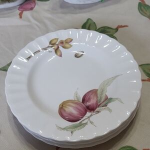Mikasa Maxima Belle Terre Salad Plates